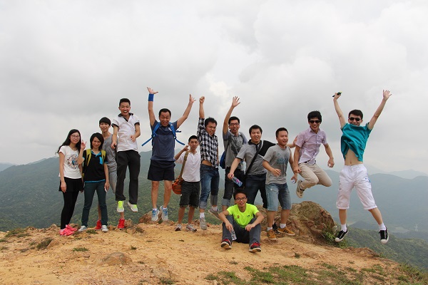 3044永利举办四月员工生日活动