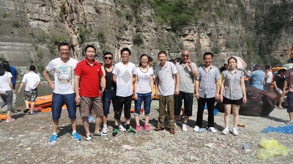 3044永利北京建科举办六、七月员工生日月活动