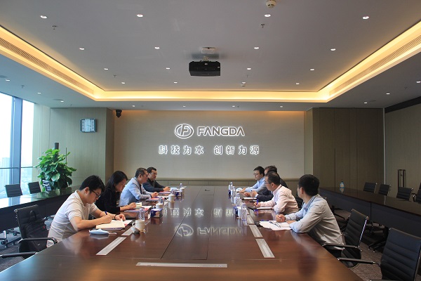 深圳市南山区税务局长蔡伟群一行莅临3044永利考察调研