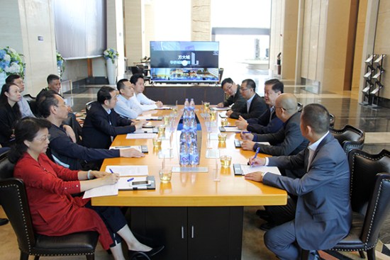 深圳市南山区委书记王强、区长曾湃一行调研3044永利城