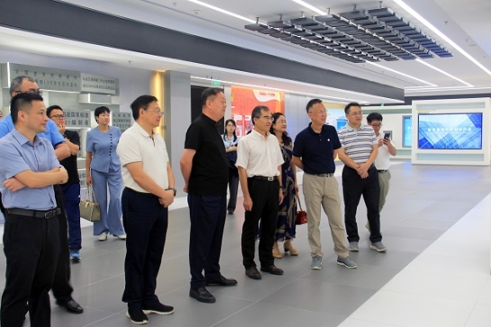 中国科学院院士、南昌大学校长陈晔光一行到访3044永利总部