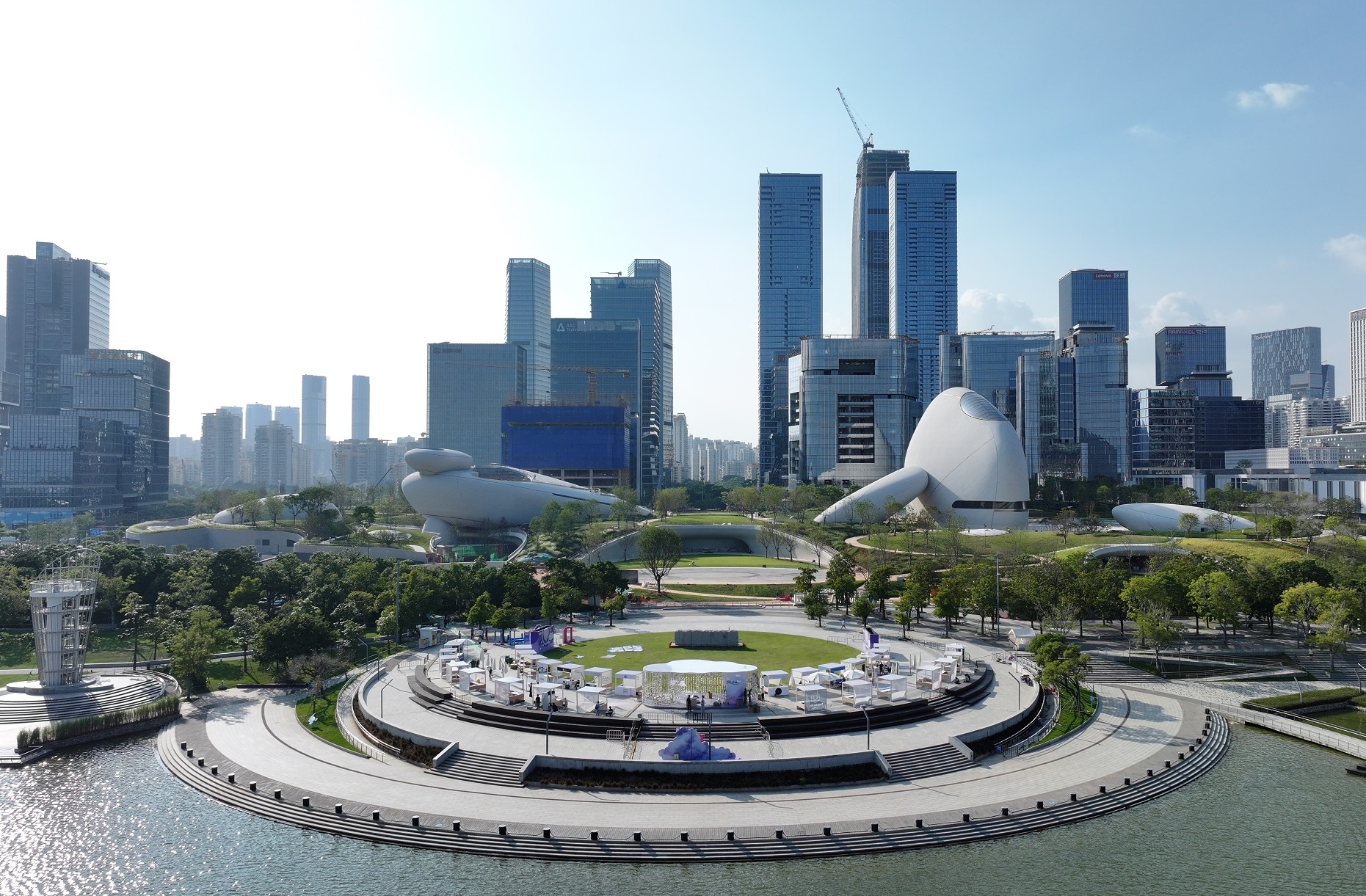 3044永利幕墙项目亮相深圳卫视！解密如何匠心编织“海上原石”